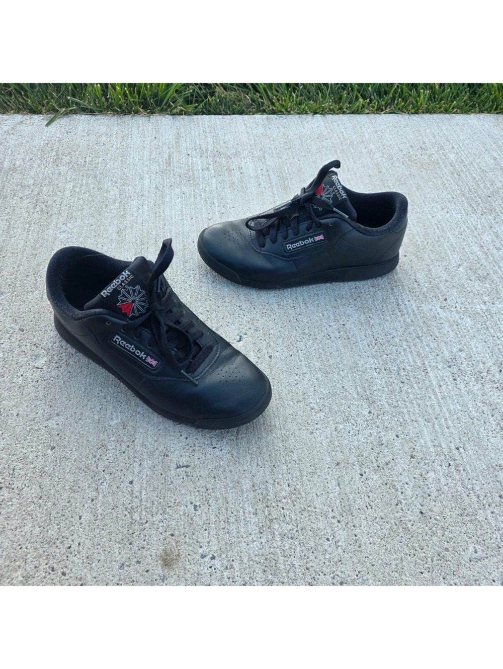 Reebok Classic Princess Black sneaker sz 8.5 US